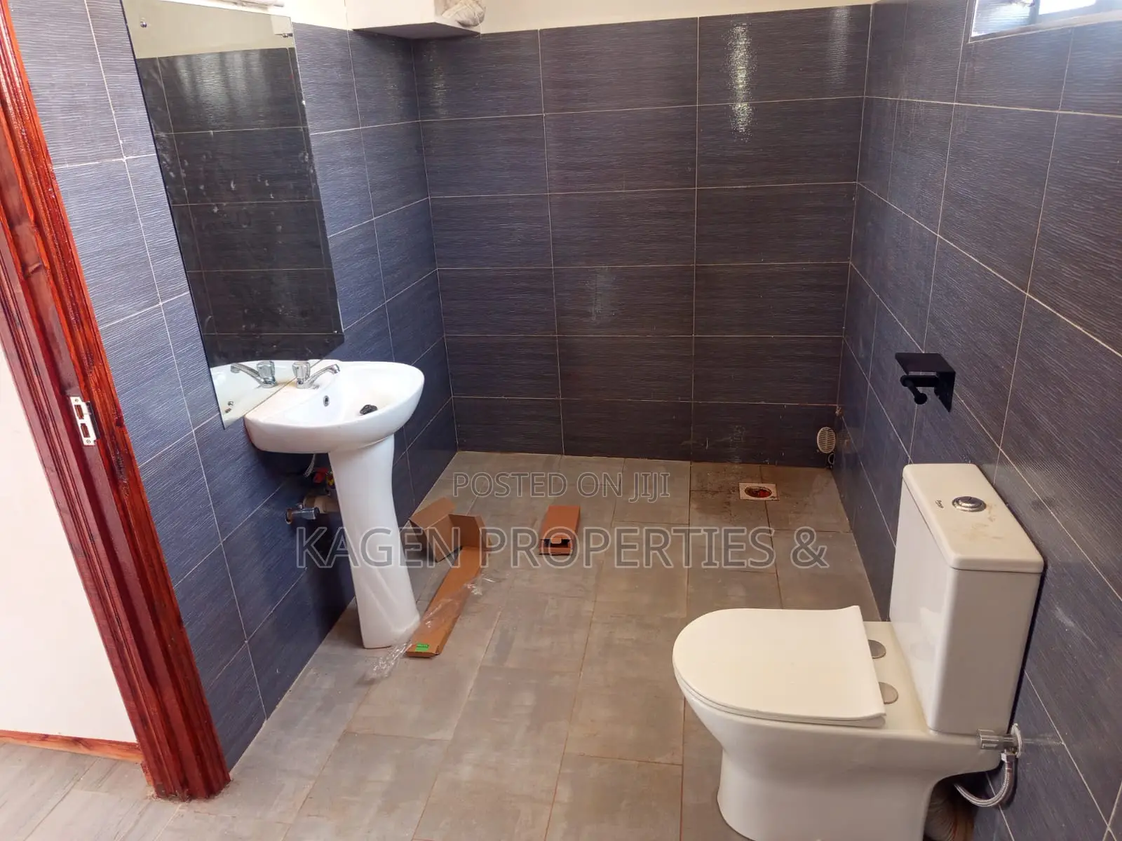 4bdrm Maisonette in Nkoroi for sale