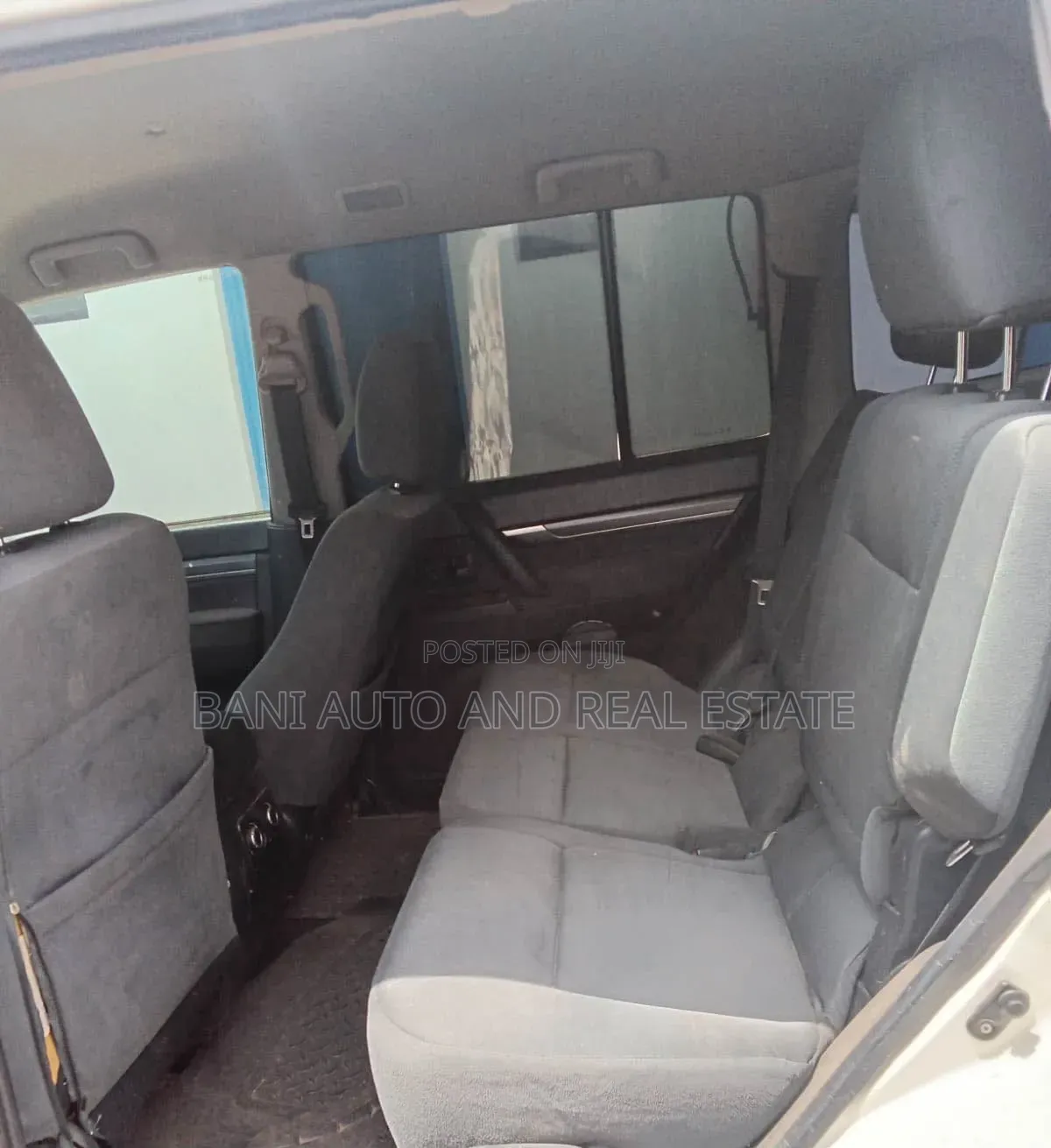 Mitsubishi Pajero 2012 White
