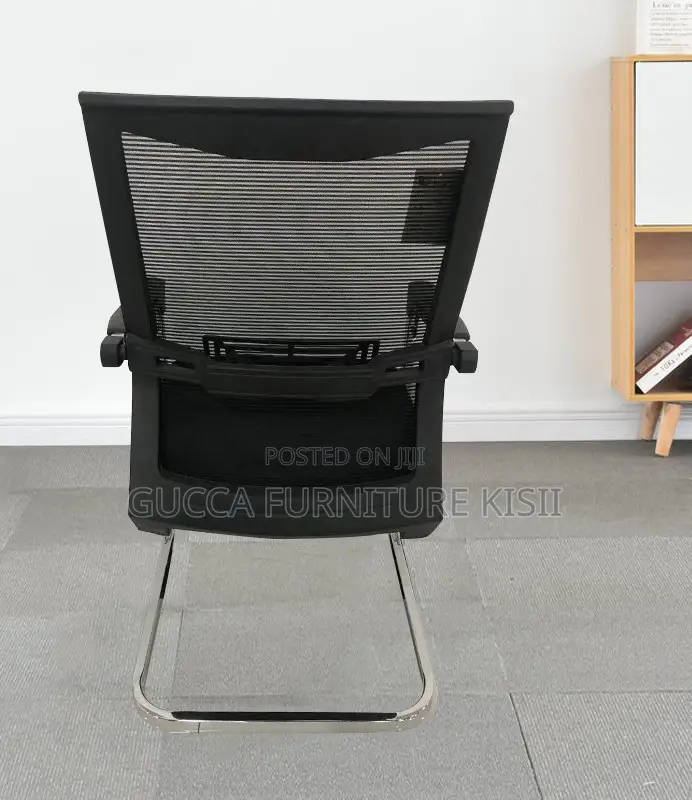 Mesh Visitor's Midback Chair With Cantilever Base