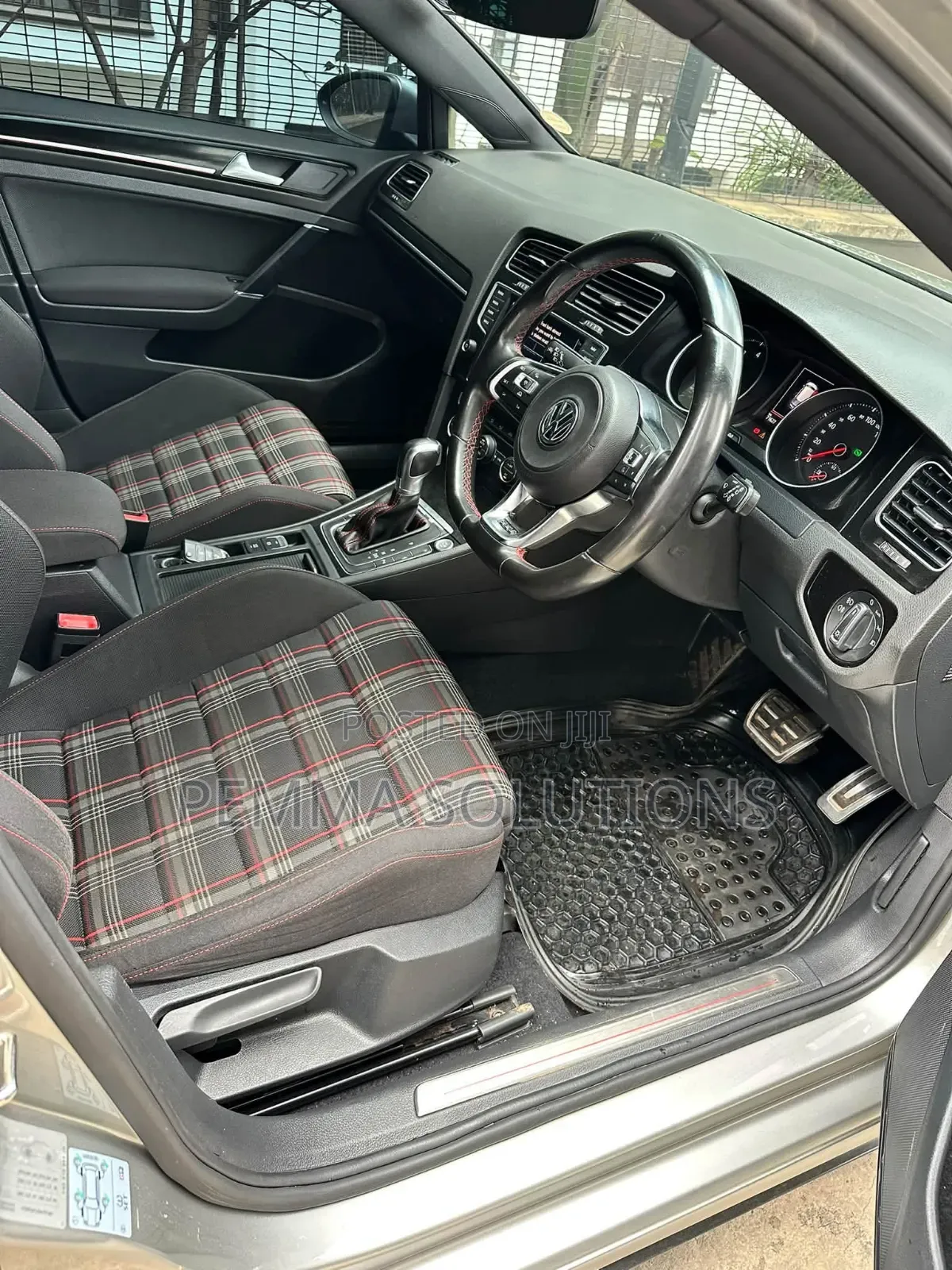 Volkswagen Golf GTI 2017 Silver