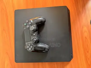 PlayStation 4 Slim With 500GB SSD