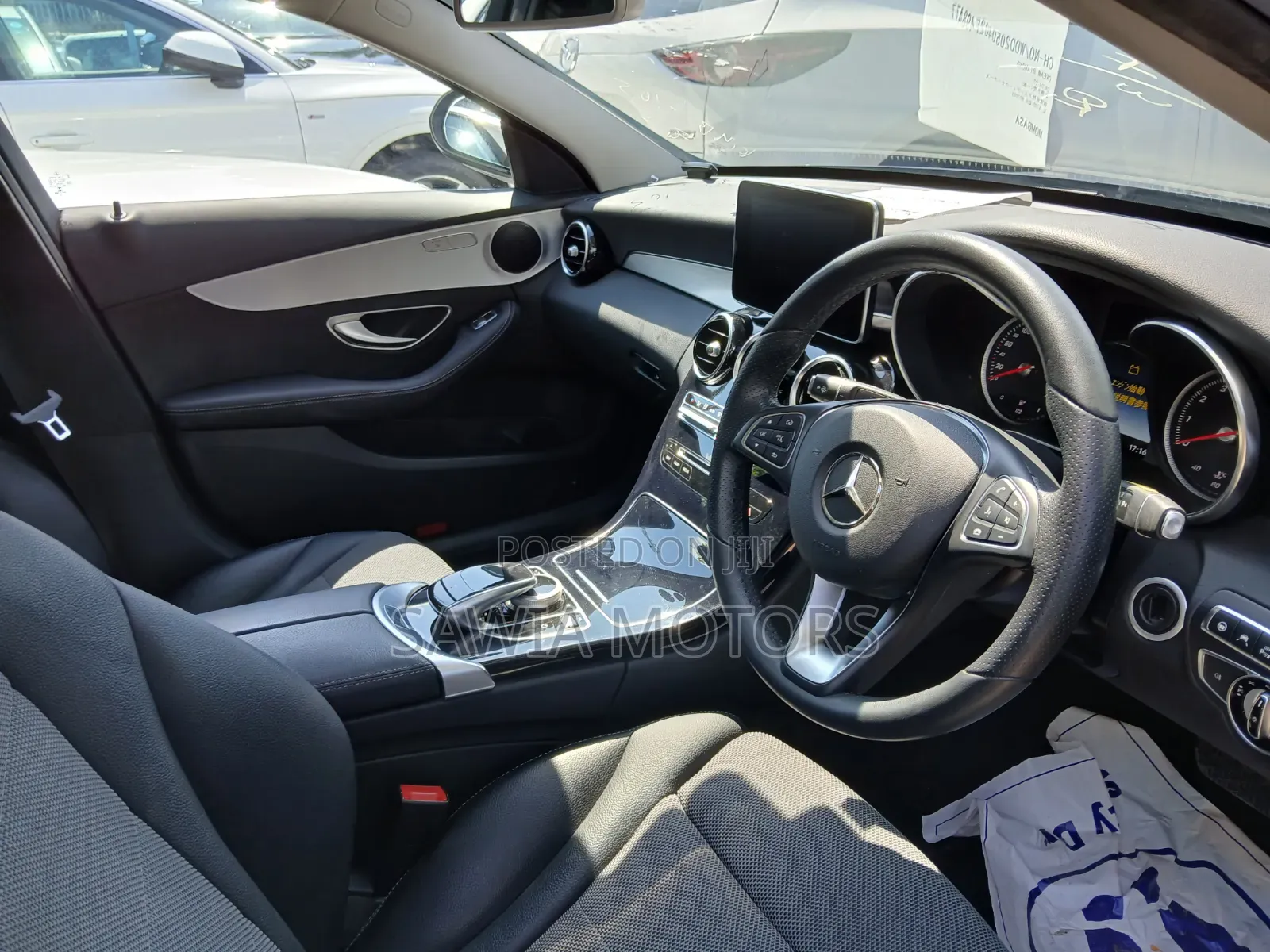 Mercedes-Benz C180 2019 Black