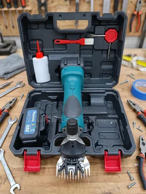 Makita Cordless Sheep Clipper 198V - Sheep Shearer - New