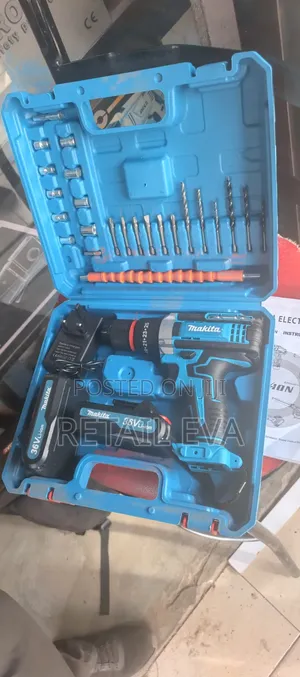 Makita Cordless Electric and Drill Set .