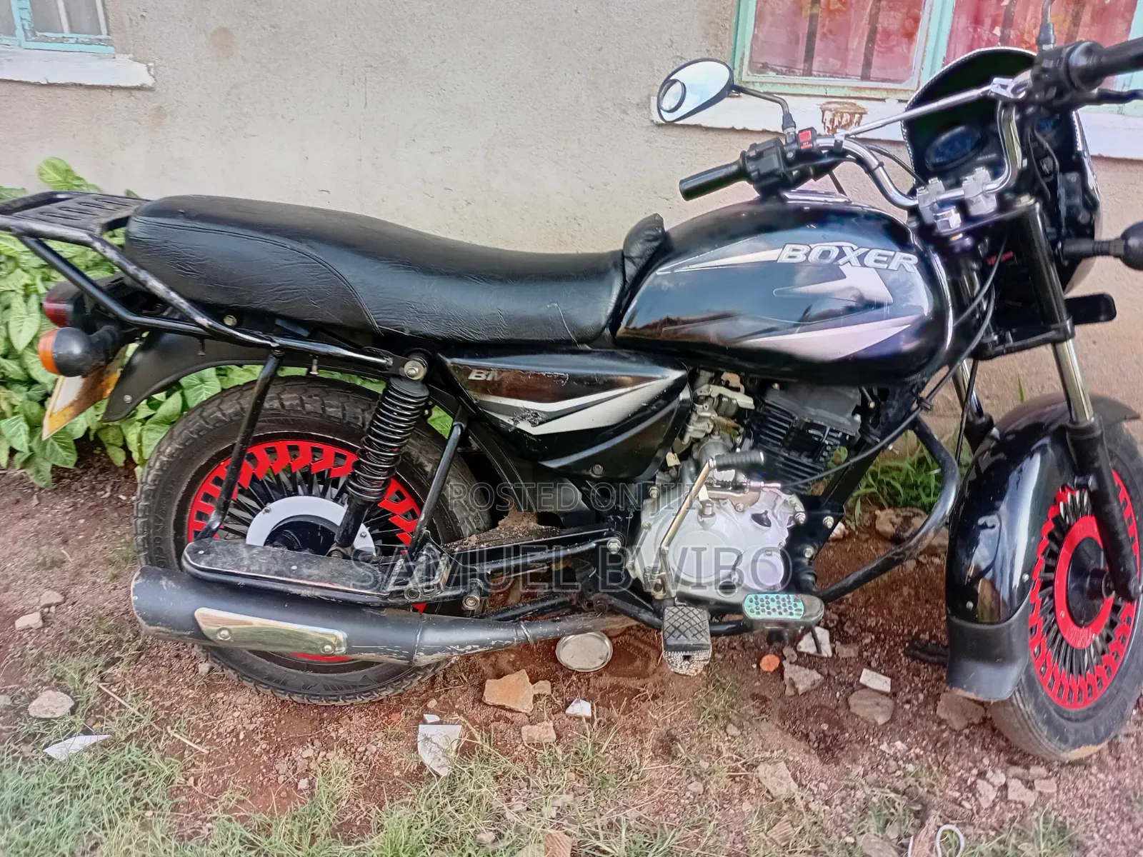 Bajaj Boxer 150 UG 2025 Black