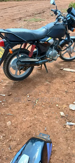 TVS HLX Plus ES 2021 Black
