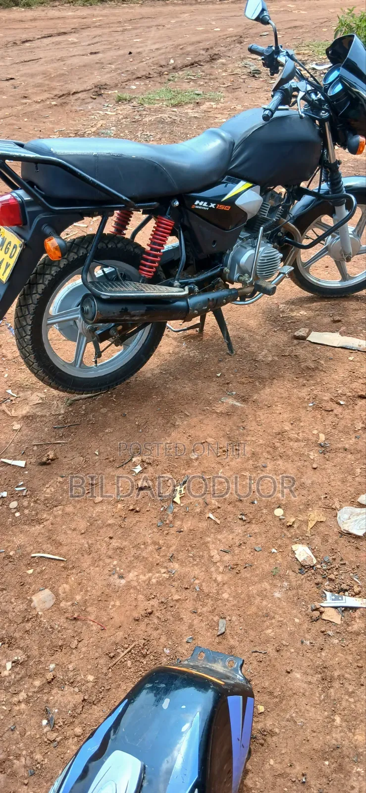 TVS HLX Plus ES 2021 Black