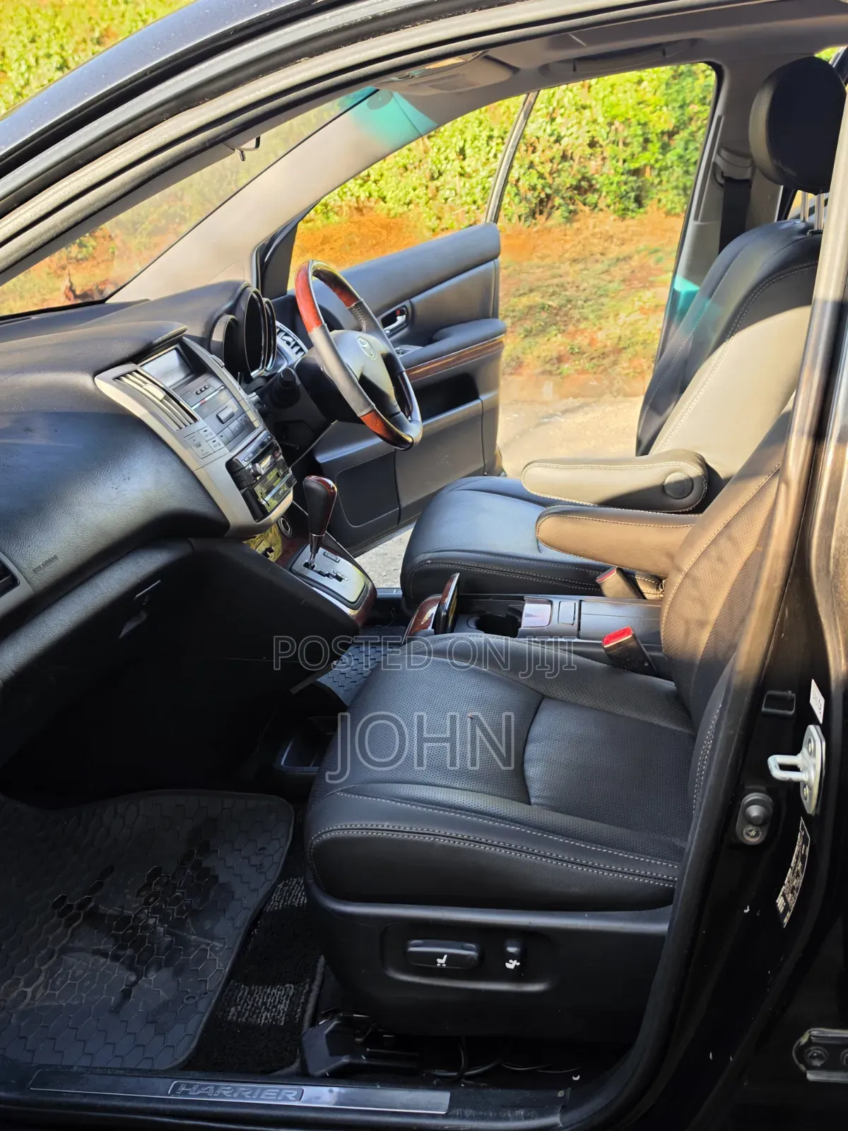Toyota Harrier 2.4 2008 Black