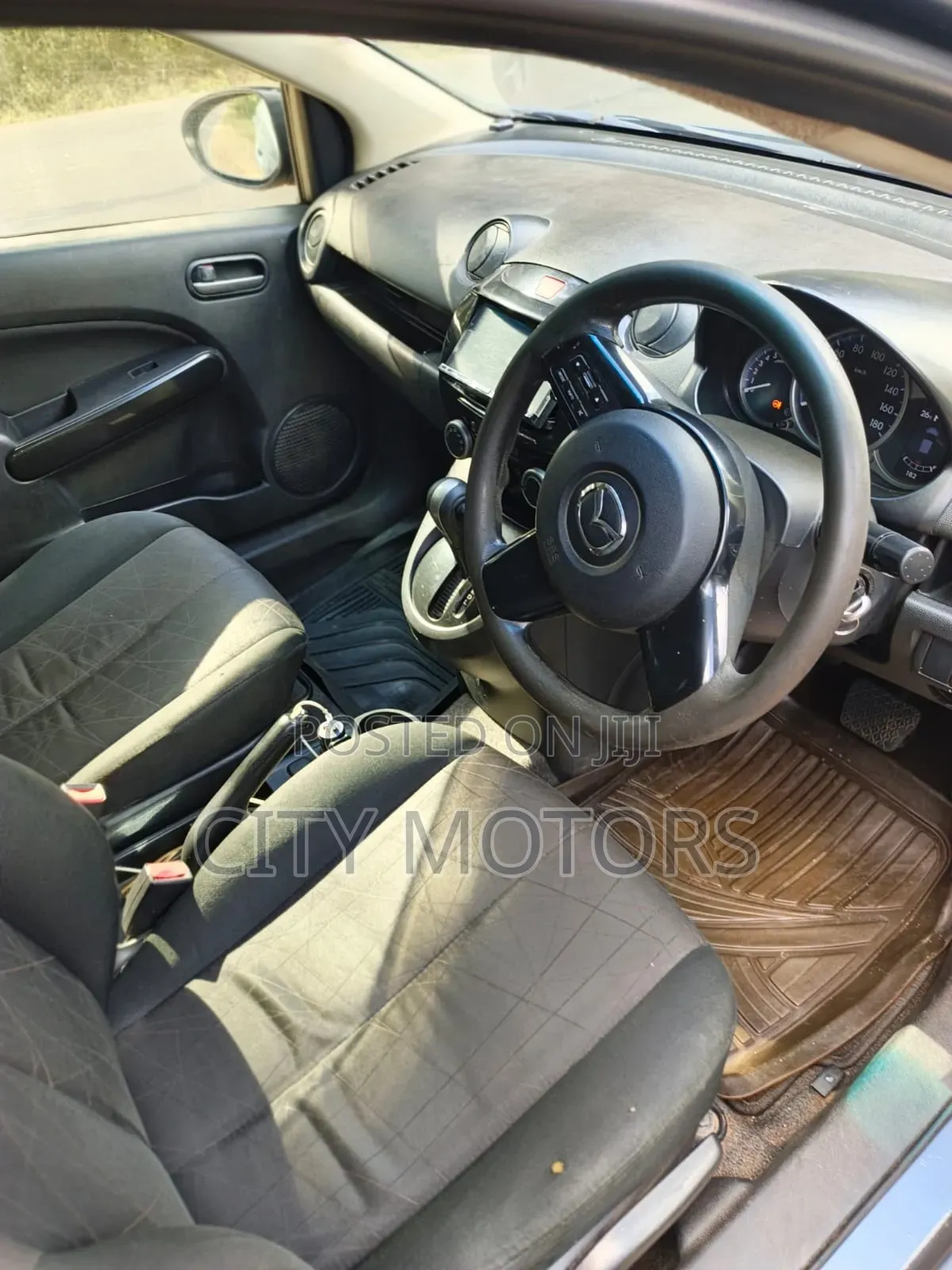 Mazda Demio 2014 Blue