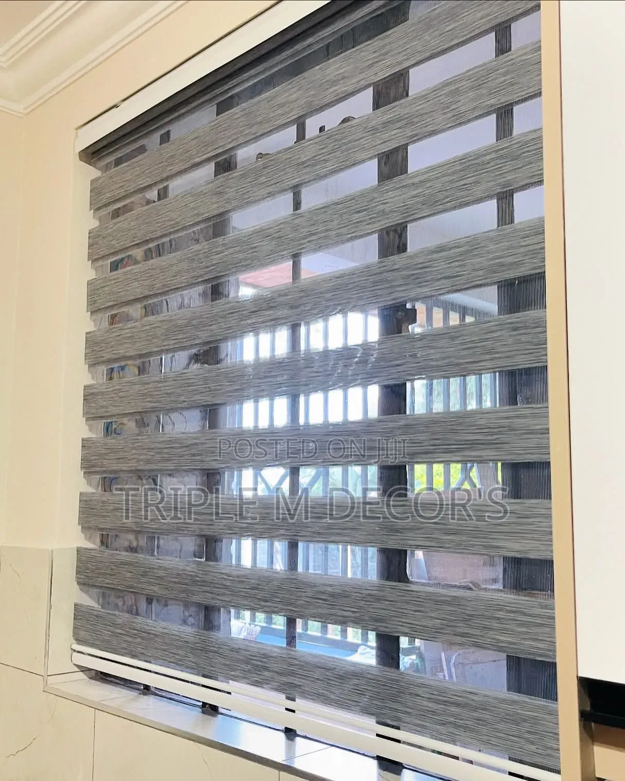Roller Blinds for Home & Office – Best Prices