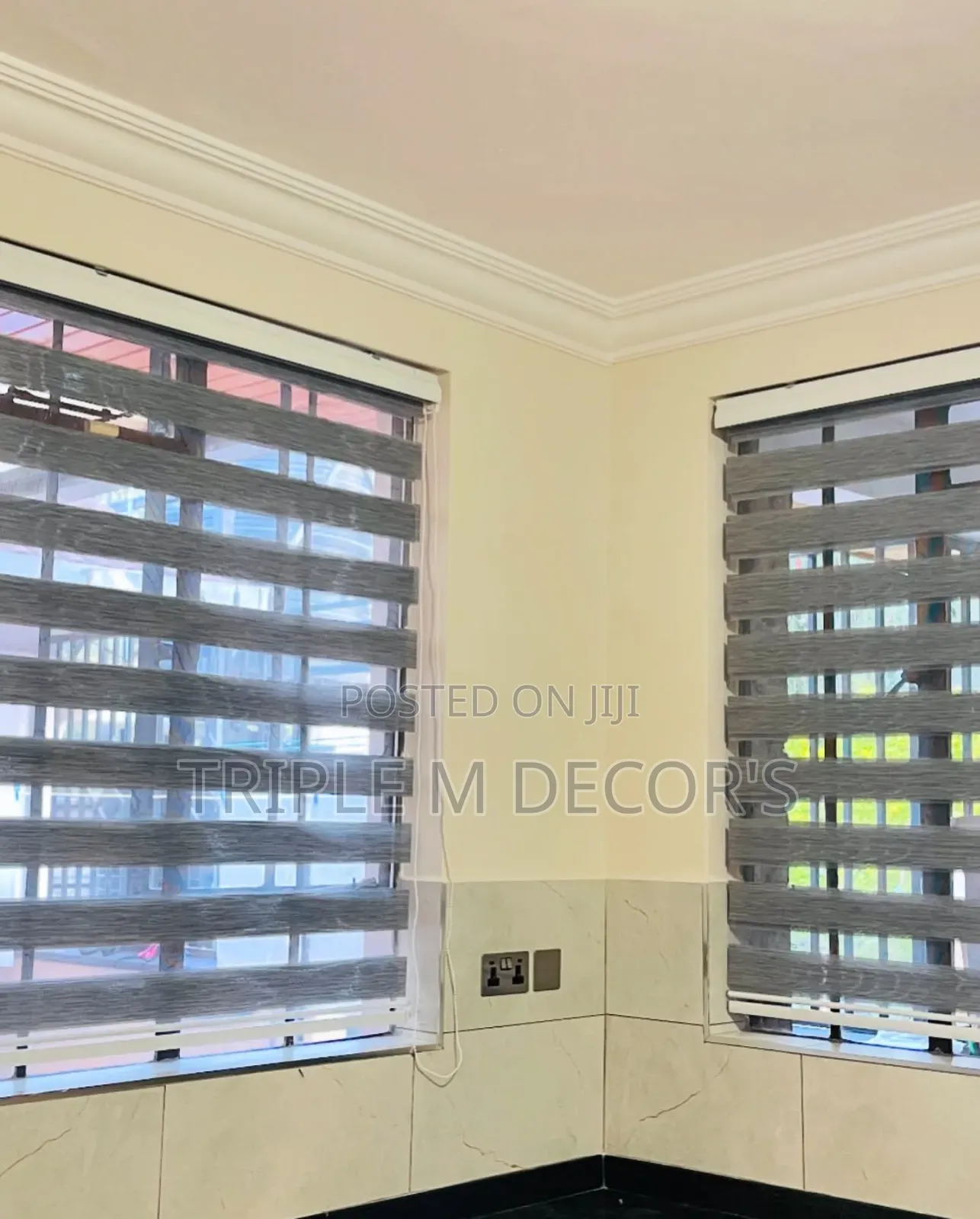 Roller Blinds for Home & Office – Best Prices