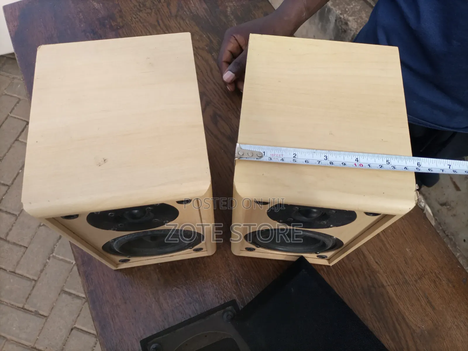 Shelf Speakers