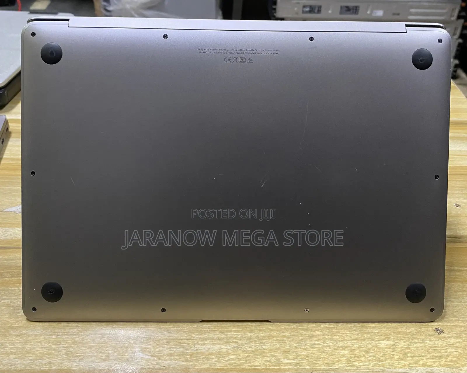Laptop Apple MacBook Air 2020 16GB Intel Core i7 SSD 512GB