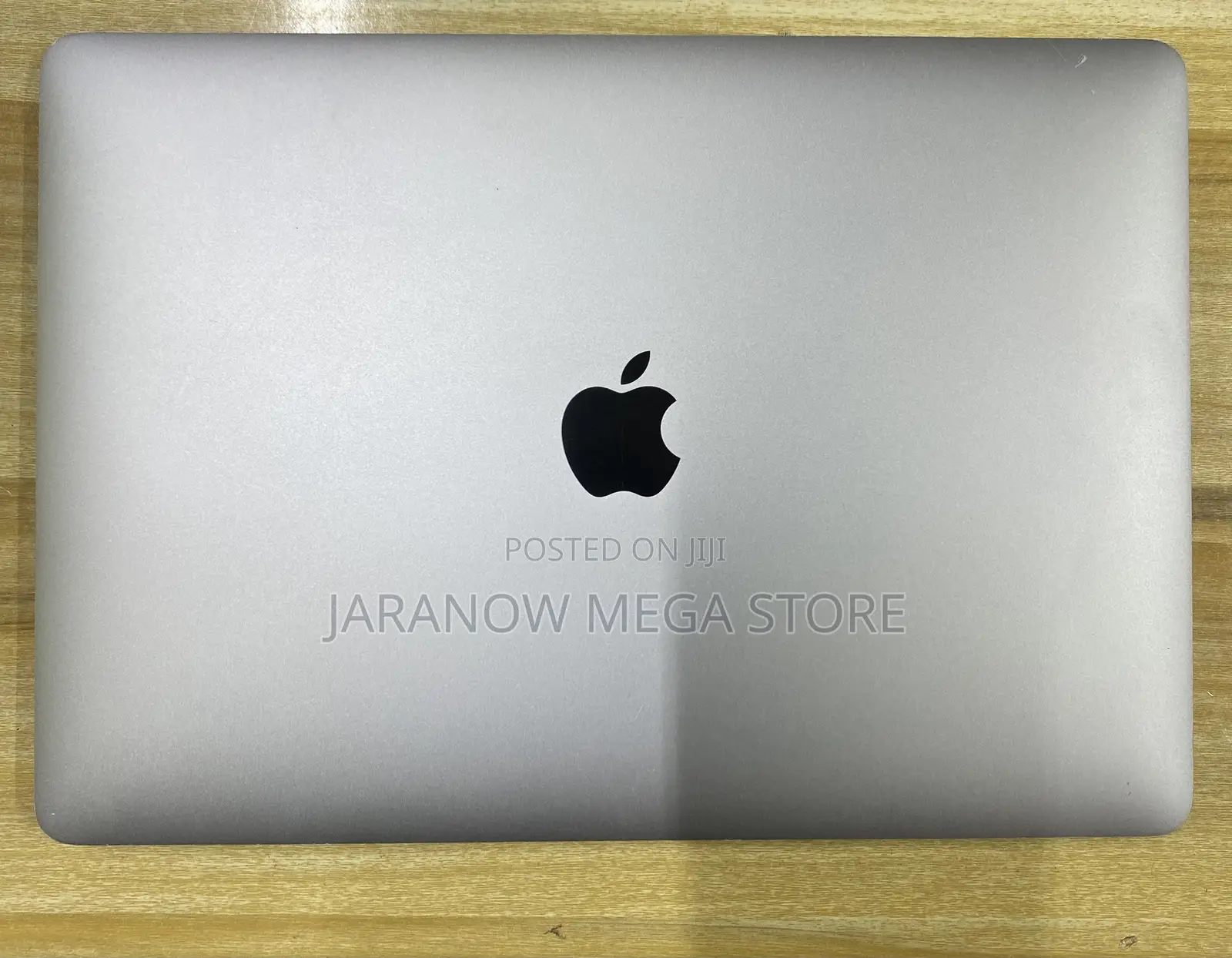 Laptop Apple MacBook Air 2020 16GB Intel Core i7 SSD 512GB