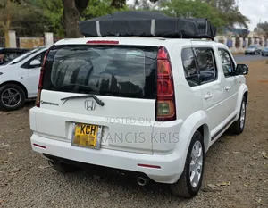 Honda Crossroad 2009 White