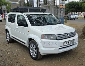 Honda Crossroad 2009 White