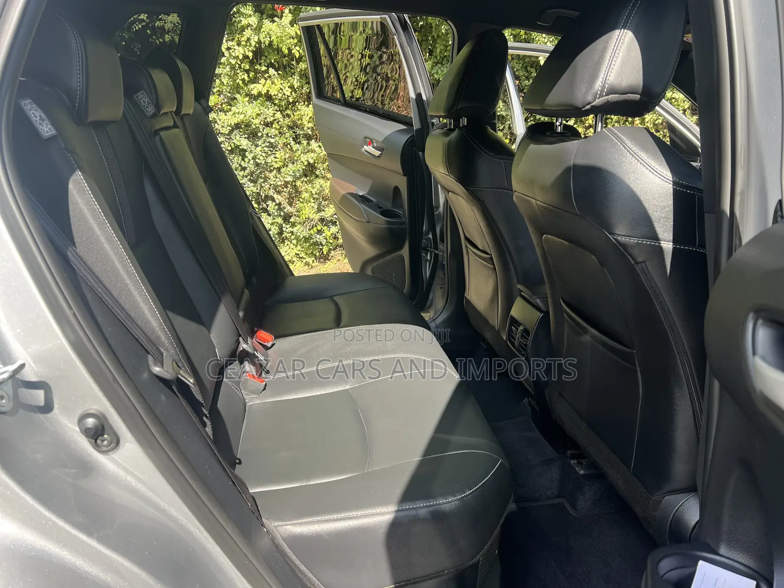 Toyota Corolla Cross XLE 2025 Silver
