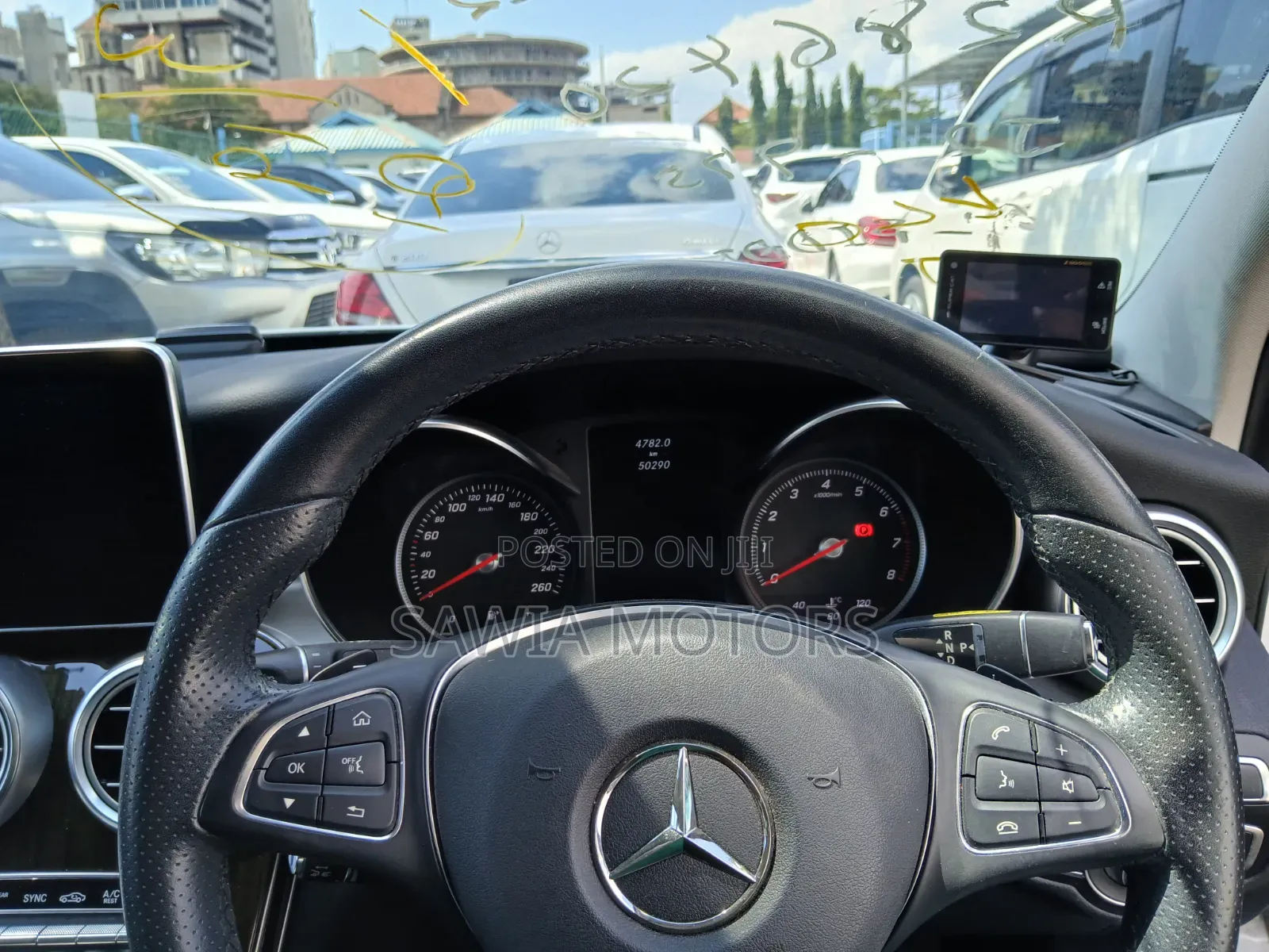 Mercedes-Benz C200 2020 White