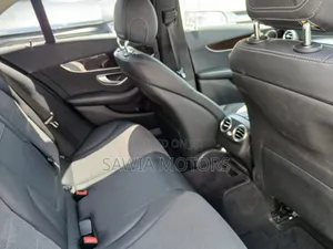 Mercedes-Benz C200 2020 White