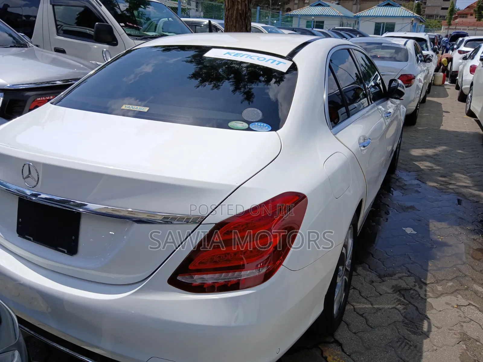 Mercedes-Benz C200 2020 White