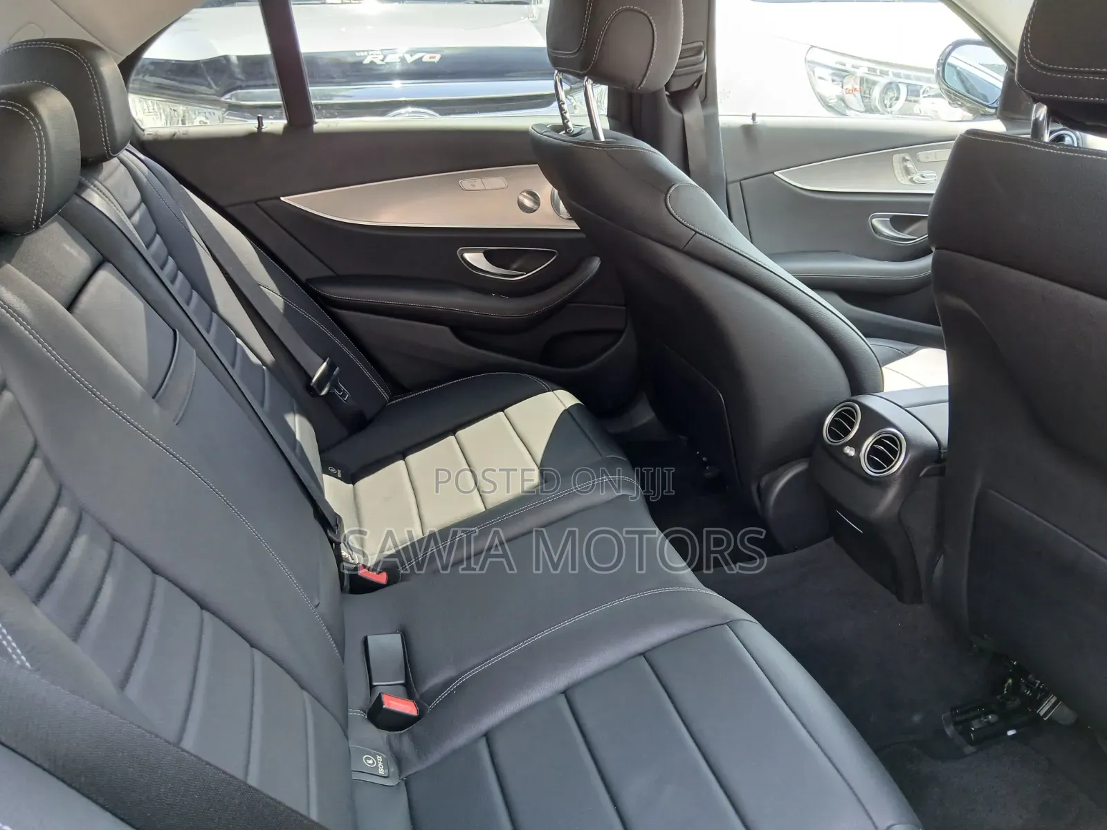 Mercedes-Benz C200 2020 White