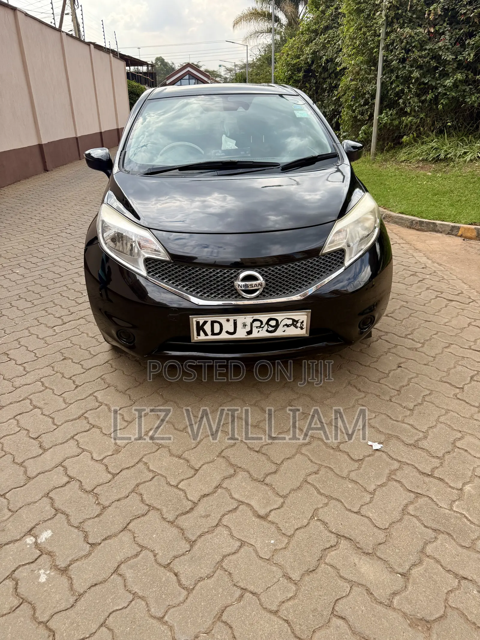 Nissan Note 2015 Black