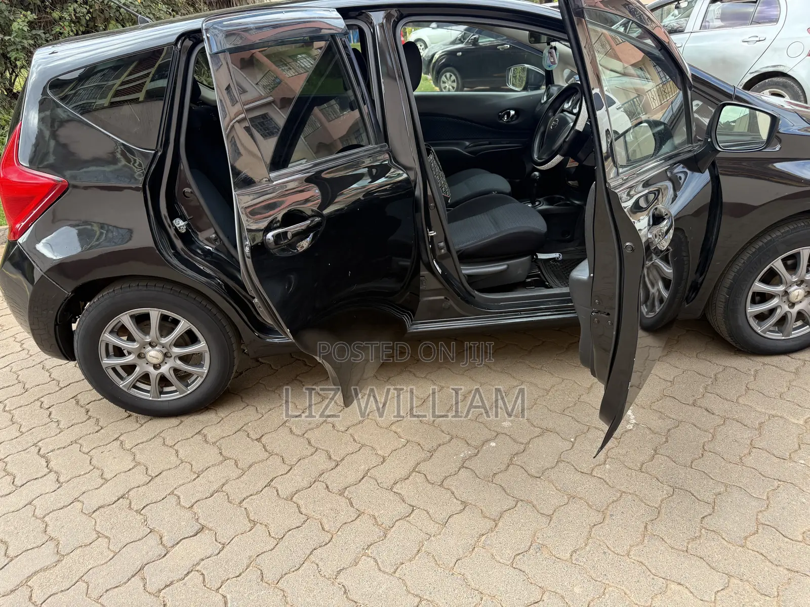 Nissan Note 2015 Black