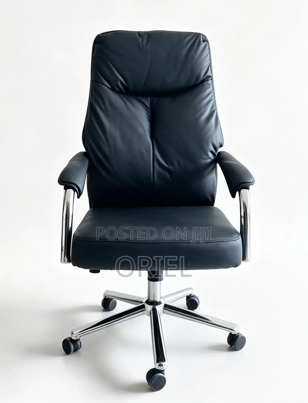 Adjustable Leather Office Chair – Modern Executive Desk Seating