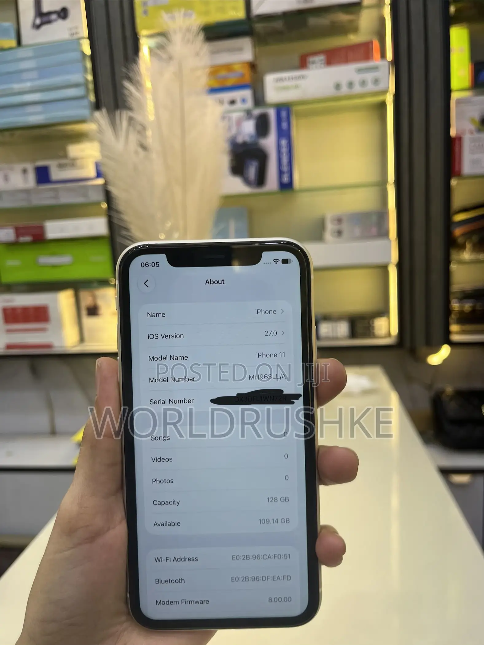 New Apple iPhone 11 128 GB White