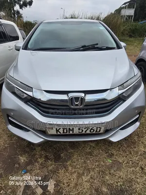 Honda Shuttle 2015 Silver