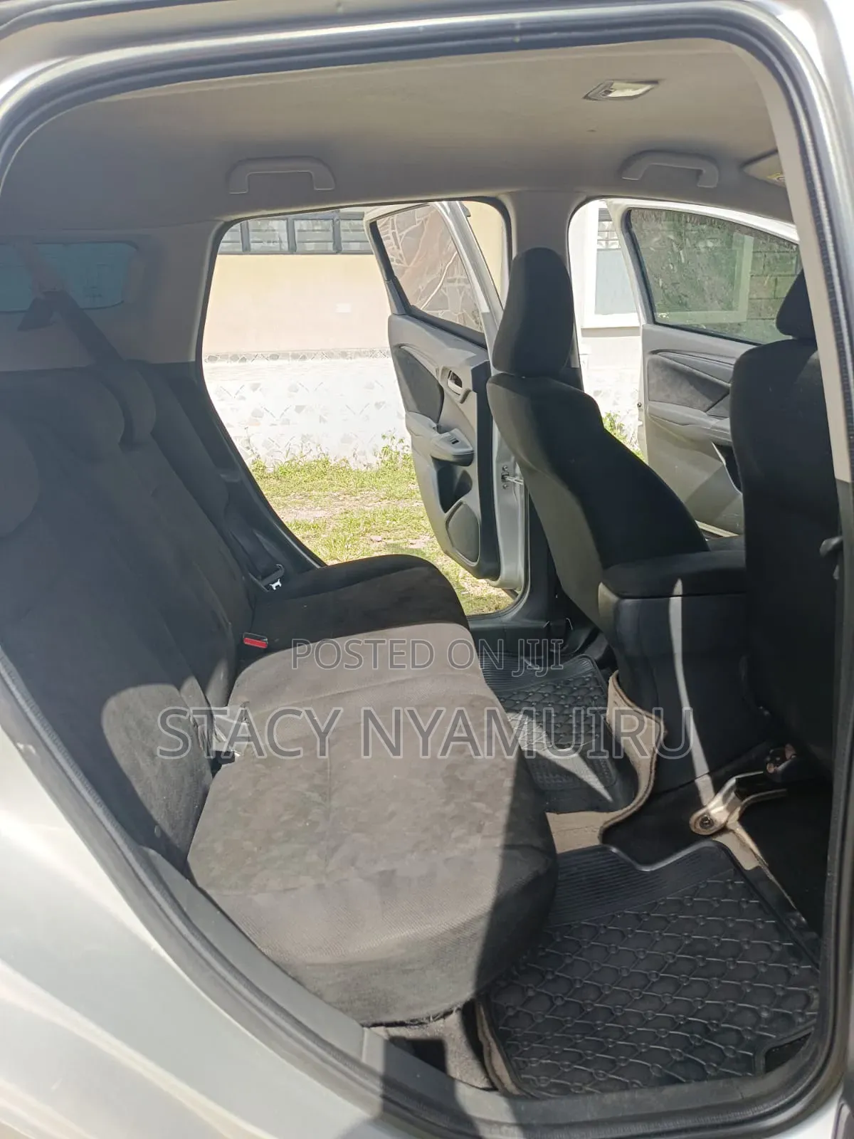 Honda Shuttle 2015 Silver