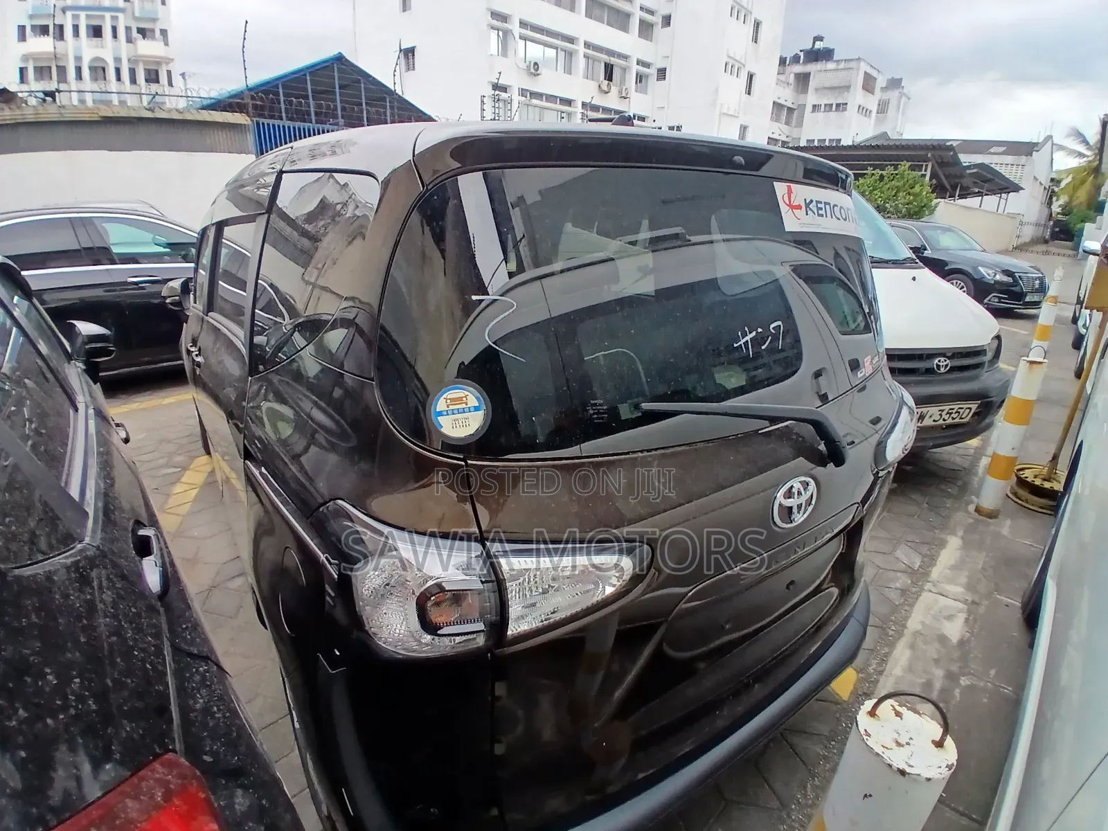 Toyota Sienta 1.5 FWD (6-seater) 2019 Brown