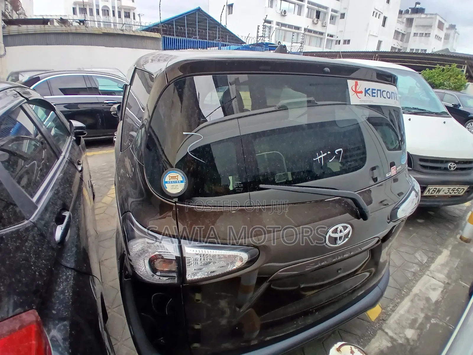 Toyota Sienta 1.5 FWD (6-seater) 2019 Brown