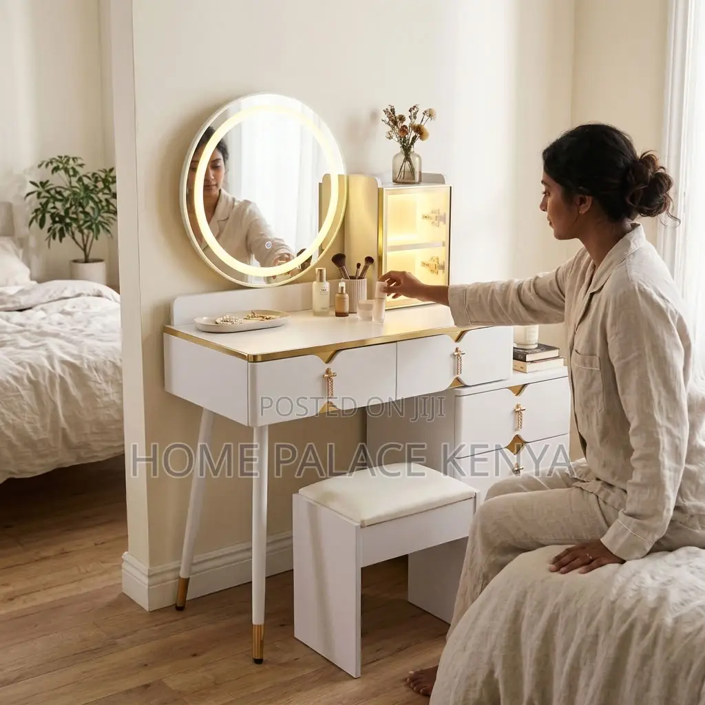 Vanity Set; Round Mirror White Vanity Set