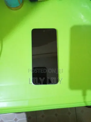 New Infinix Hot 60i 128 GB Silver