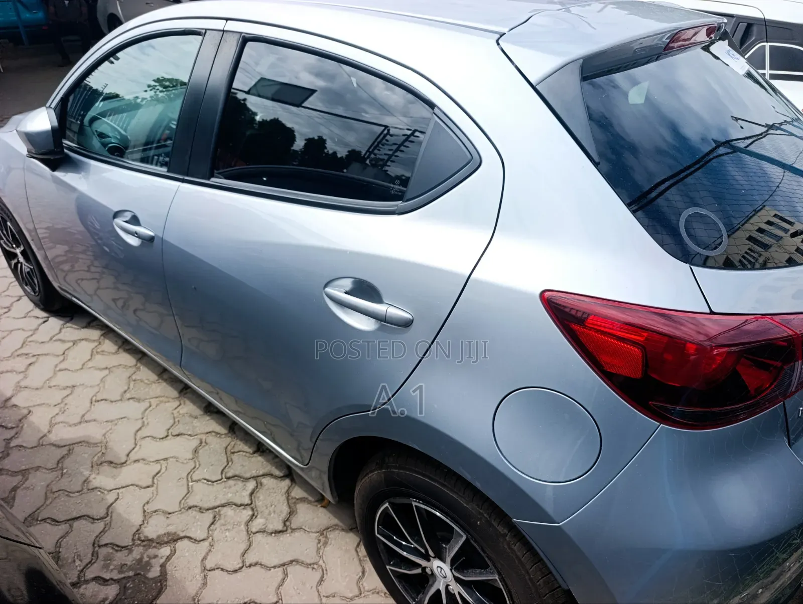 Mazda 2 2021 Silver