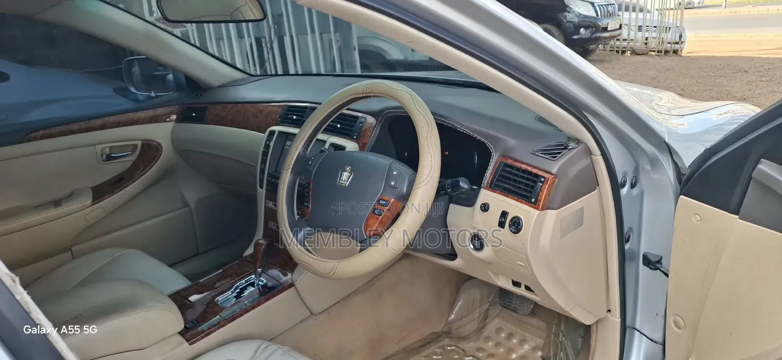Toyota Crown 2006 Silver