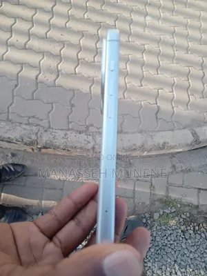 New Mobile Phone 64 GB White