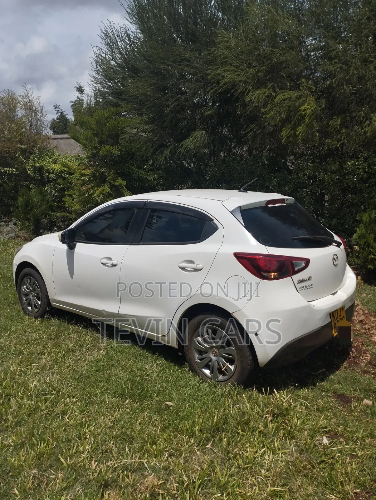 Mazda Demio 2015 Pearl