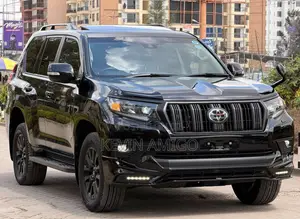 Toyota Land Cruiser Prado 2023