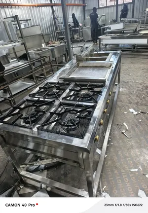 Gas Cooker Combined, Has Deep Fryer, Gas Griddle and 4 Cooking Points