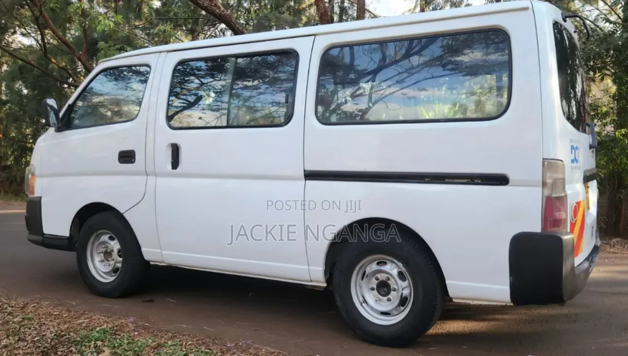 Nissan Caravan (Urvan) 2008 White