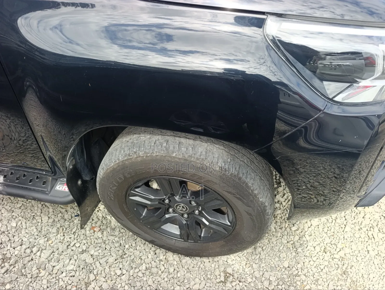 Toyota Hilux 2021 Black