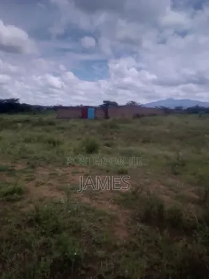 Prime Plot on Urgent Sale