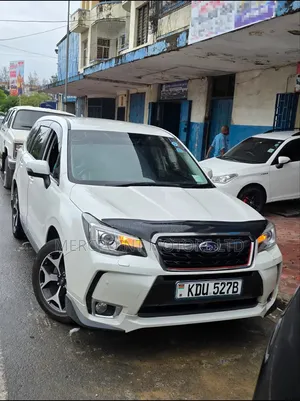 Subaru Forester 2018 Off white