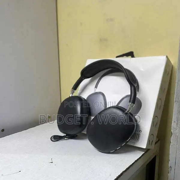 Comfortable Over-Ear Design Noise Reduction P9 Bluetooth Headphone