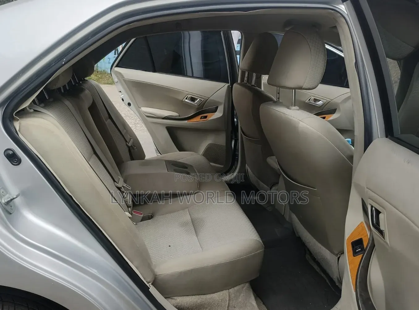 Toyota Premio 2008 Silver