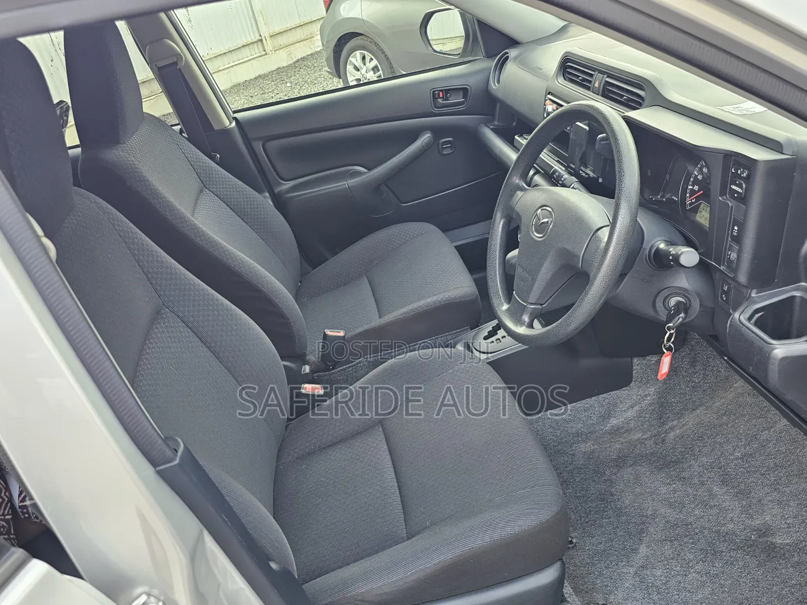 Mazda Familia 2019 Silver