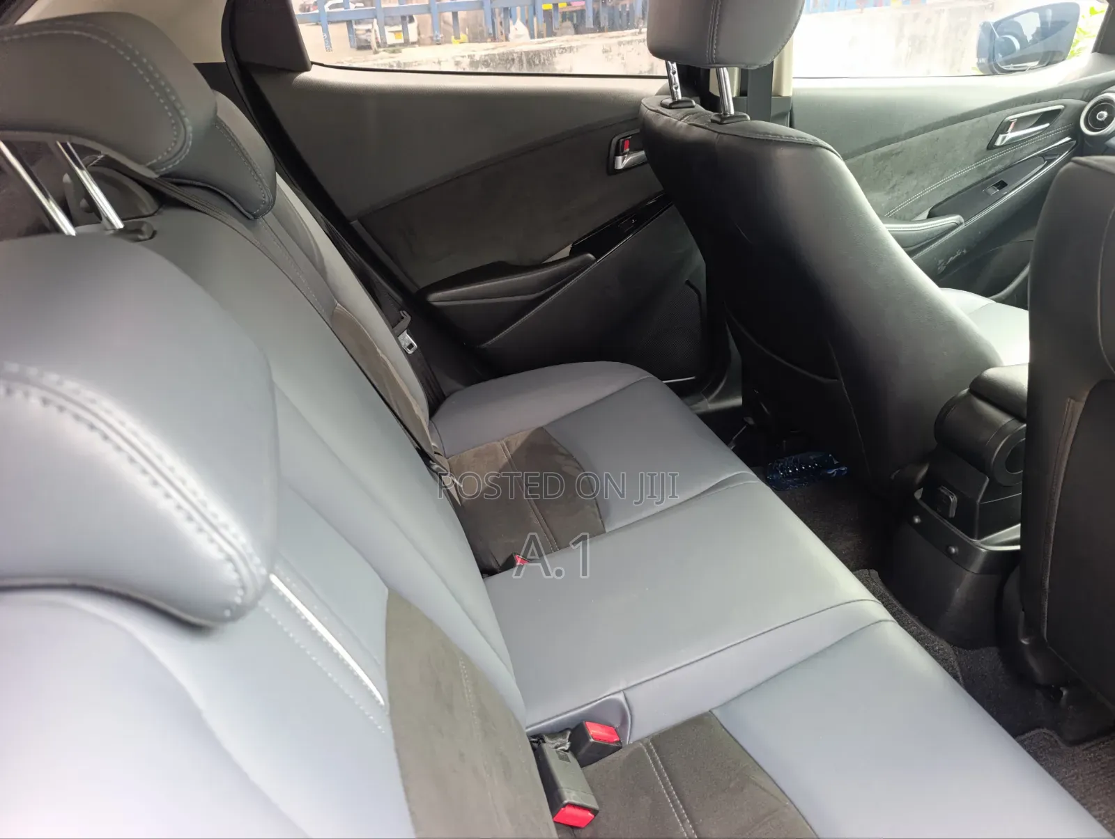 Mazda 2 2020 Gray