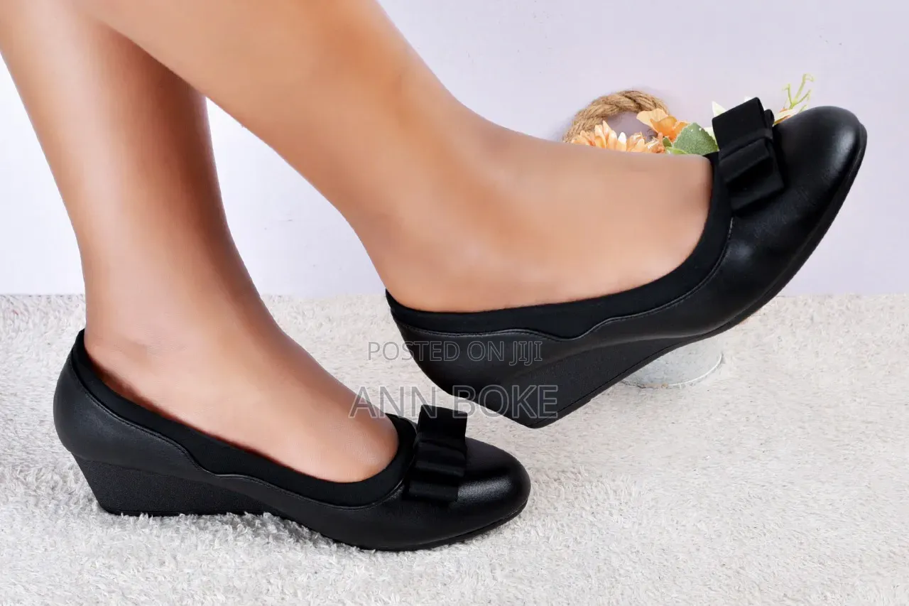 High-Quality Office Shoes. Available Sizes Are Indicated.